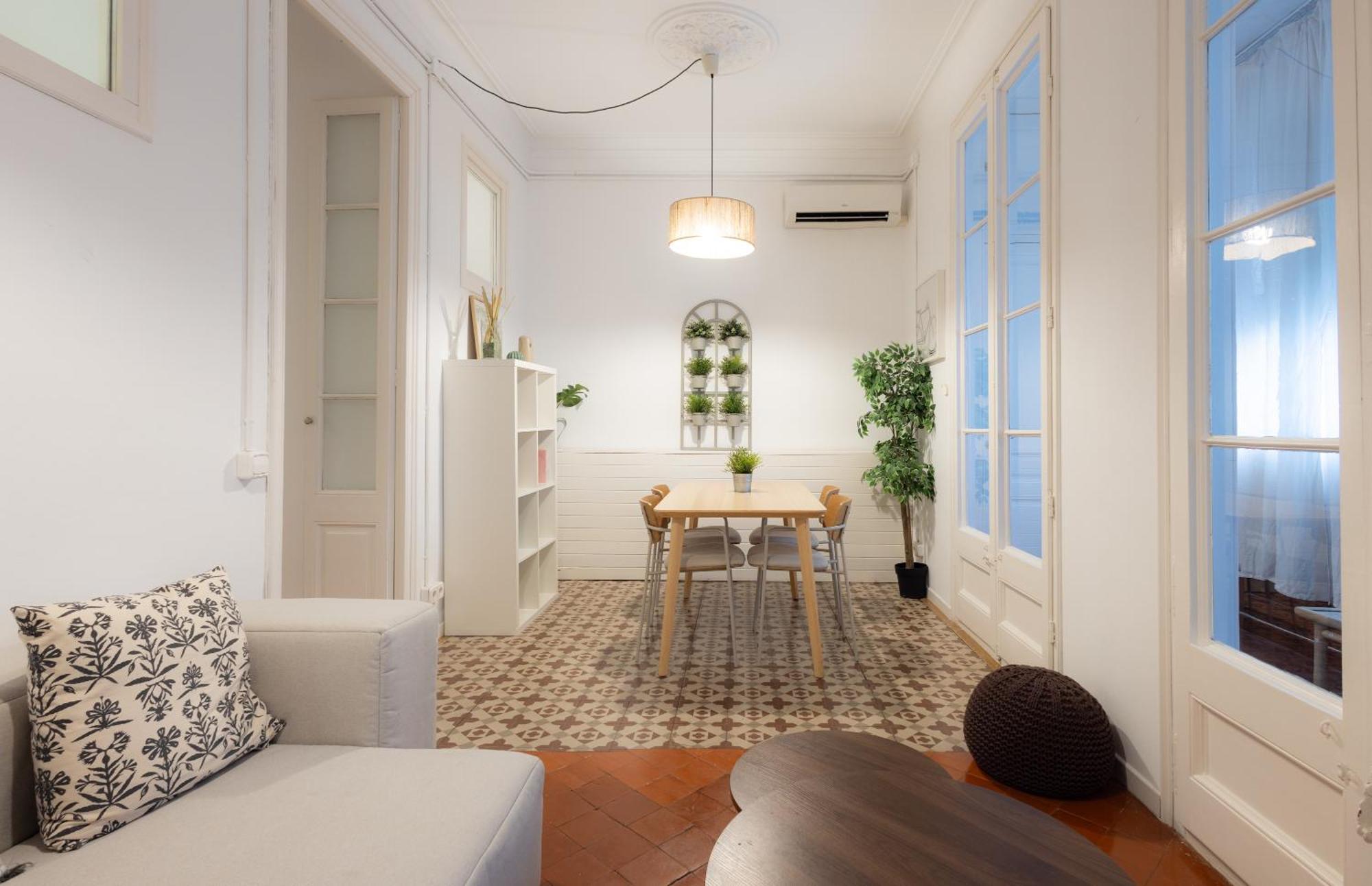 Stay U-Nique Apartments Granados Барселона Екстериор снимка